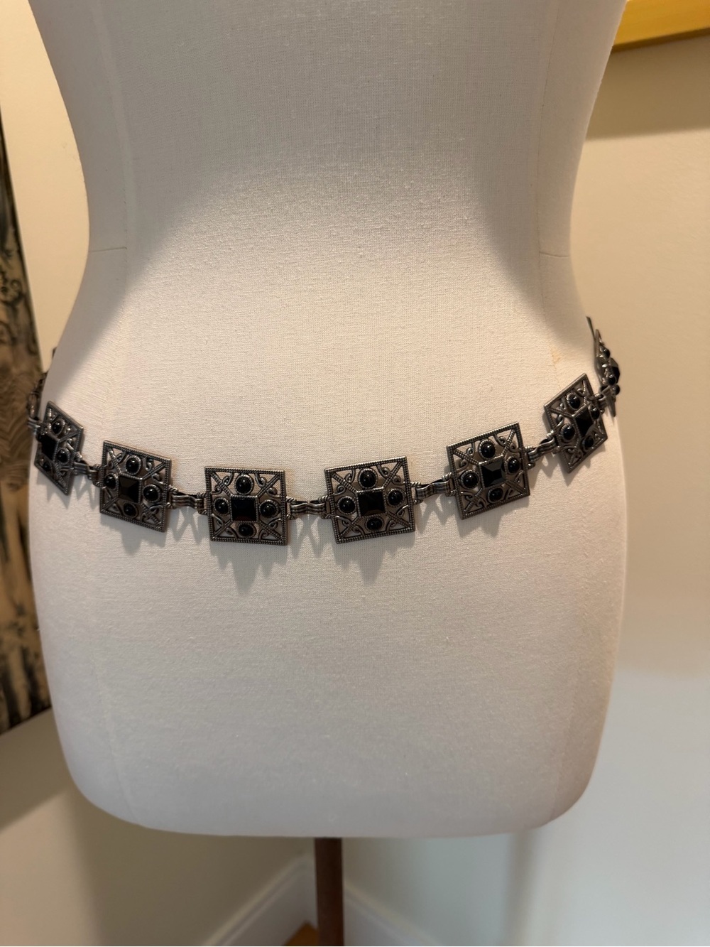 Vintage-Inspired Silver & Black Filigree Square Link Waist Belt